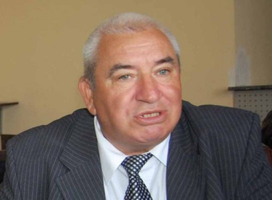 Colectarea taxelor şi impozitelor, o problemă pentru Primăria Lumina